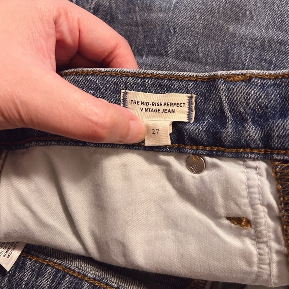 Madewell The Mid-Rise Perfect Vintage Jean in Knowland Wash Size 27 Mom Jeans - Picture 9 of 13